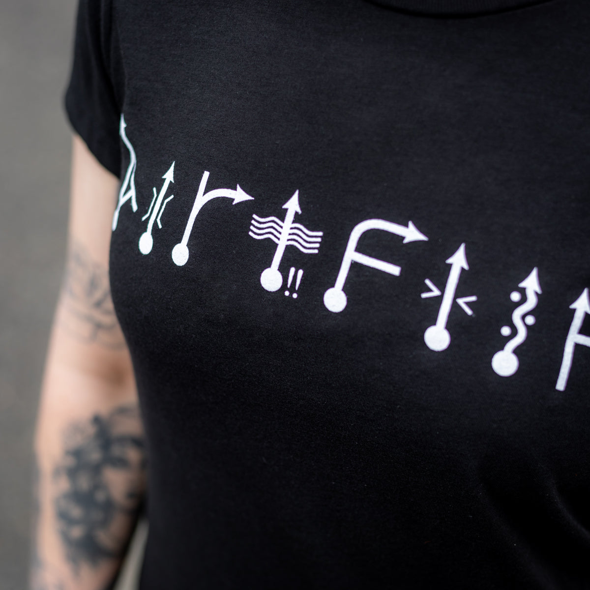 Tulips Pacenote Tee